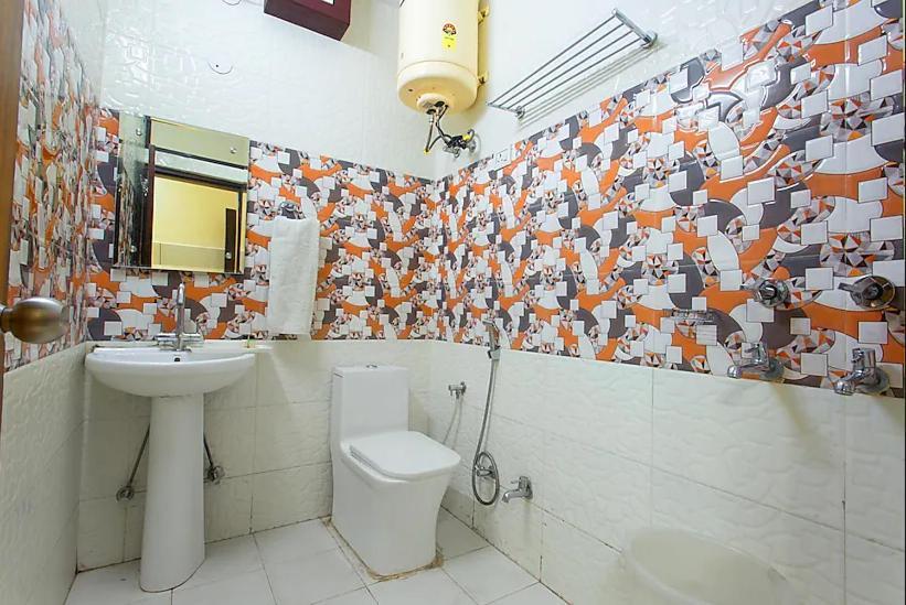 Trimrooms Trinity Katra ภายนอก รูปภาพ